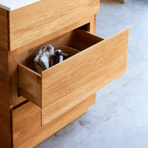 Tikamoon Massief eikenhouten en keramisch badkamermeubel 60 cm - Naturel - vtwonen shop