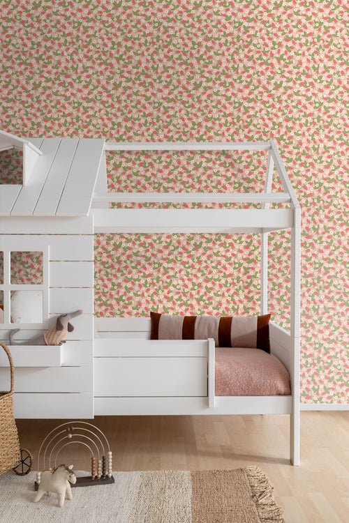 ESTAhome behang aardbeien groen en roze - 50 x 900 cm - 132172