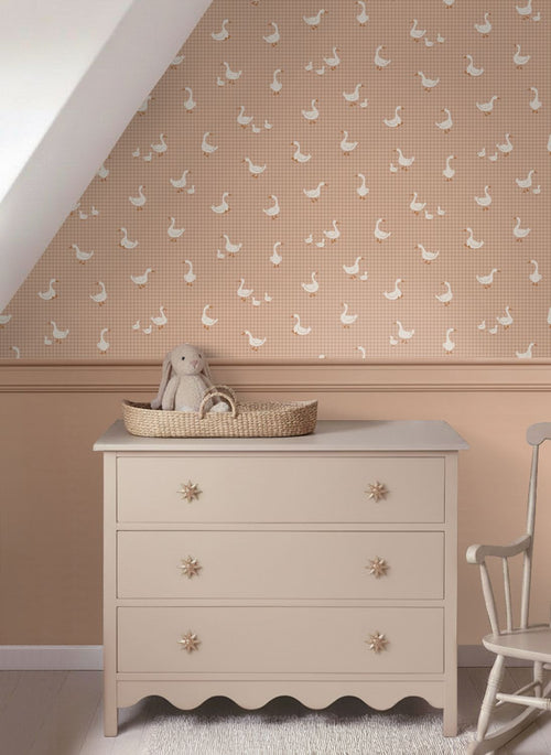 ESTAhome behang schattige ganzen terracotta roze - 50 x 900 cm - 132185