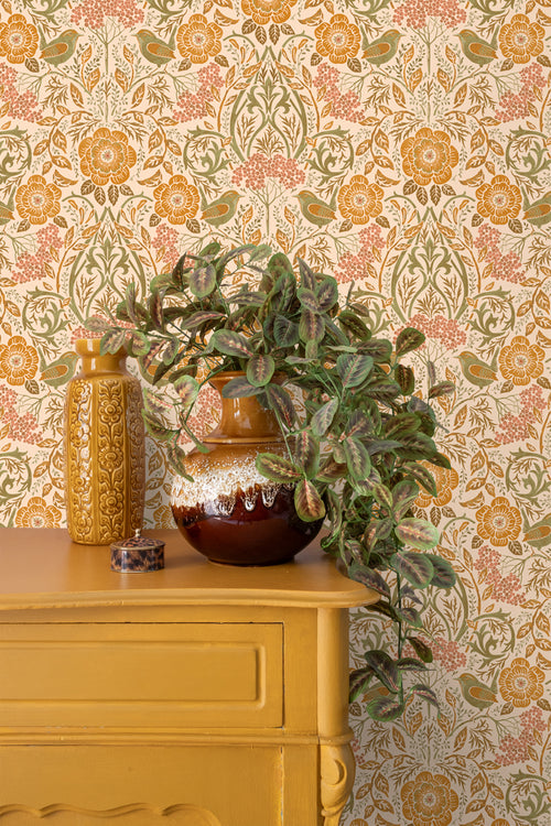 ESTAhome behang bloemen en vogels in art nouveau stijl oranje en groen - 50 x 900 cm - 131696