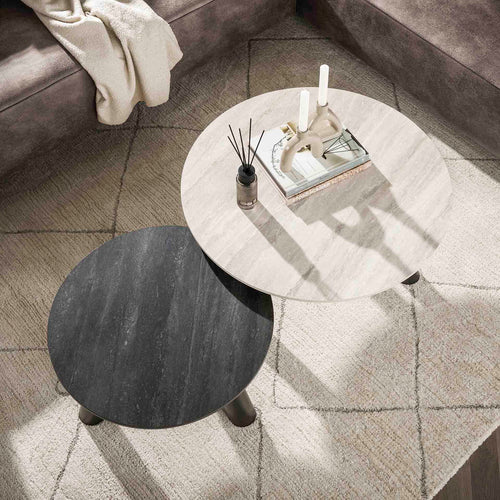 Giga Meubel Salontafel Twin - Rond Zwart/Grijs Travertin - Set van 2 - vtwonen shop