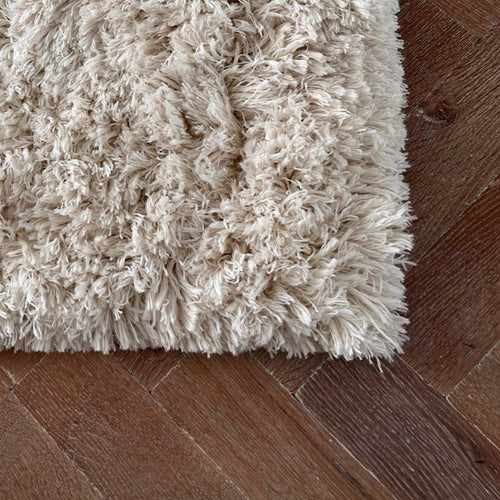 Interieur05 vloerkleed Pilo - hoogpolig - ivoorwit - 80 x 150 cm