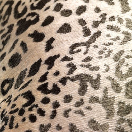 LEONELLE | sierkussen 30x50 cm | Pumice Stone | beige | dierenprint | Hoii | met duurzame kussenvulling