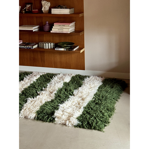 GIVE A PON wollen vloerkleed Psyri - 105 x 165 cm - mosgroen/wit