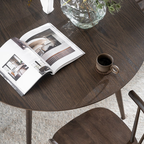 Rowico Home Yumi Ronde Houten Eettafel Ø 115 - Donker Eiken - vtwonen shop