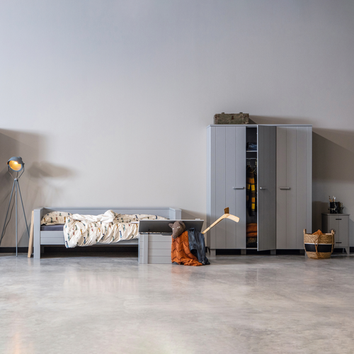 WOOOD kast met laden Dennis - Grenen Geborsteld - Grijs - 202x111x55 - vtwonen shop