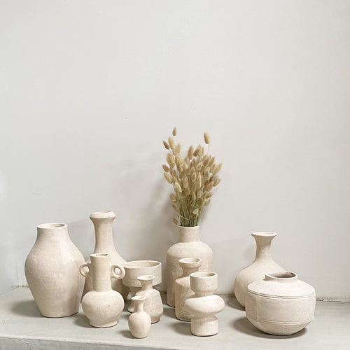 Raw Materials vaas - Chalk Jalor - créme - 20x20x27 cm - vtwonen shop