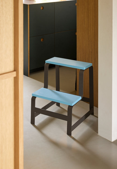 Hübsch kruk Step - ijzer/eikenhout - 44x40xh49cm