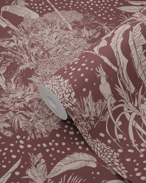 ESTAhome behang tropische bladeren aubergine paars - 50 x 900 cm - 139891 - vtwonen shop