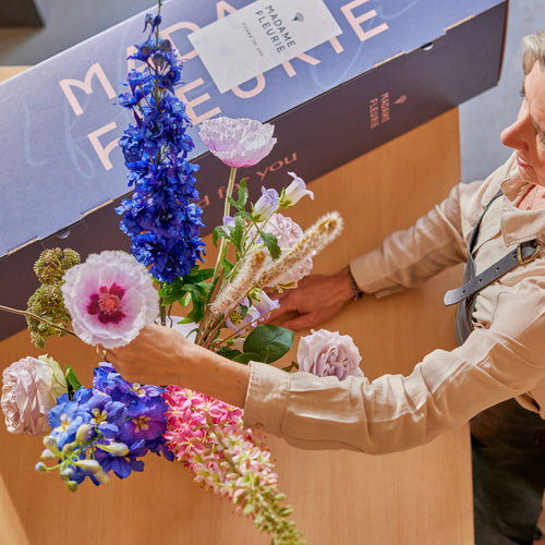 Madame Fleurie zijden boeket Élodie - Cosy Vibes - met vaas - vtwonen shop