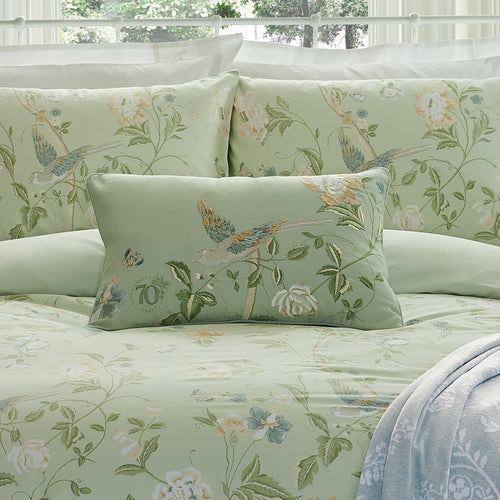 Laura Ashley Sierkussen Summer Palace Eau de Nil 40x60cm - vtwonen shop