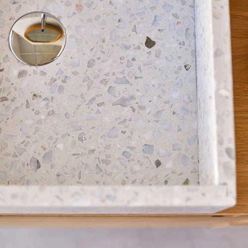 Tikamoon Vierkante waskom van moon premium terrazzo b. 40 cm - Beige