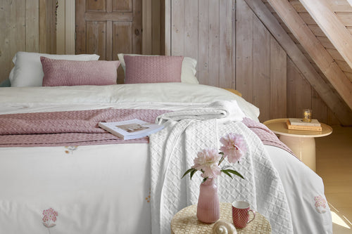 Pip Studio  Yuna - 50 x 50 cm - Roze