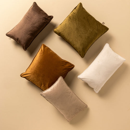 FINN - kussenhoes 30x50 cm - velvet - lendekussen - Chocolate Martini - donkerbruin