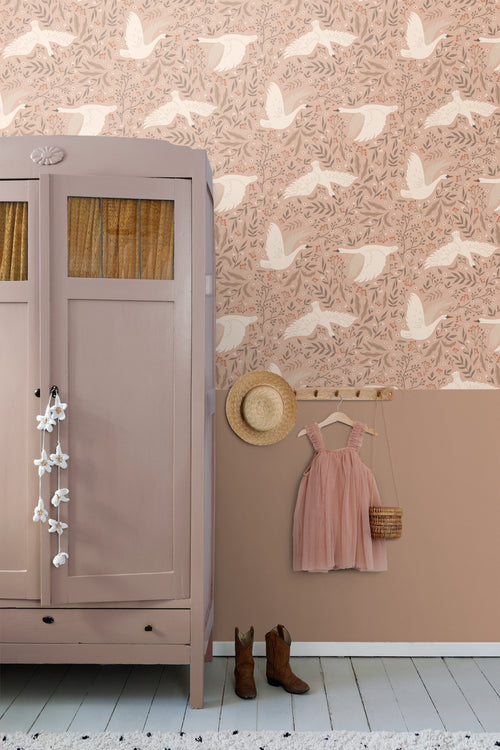 ESTAhome behang zwanen terracotta roze - 53 cm x 10.05 m - 130957