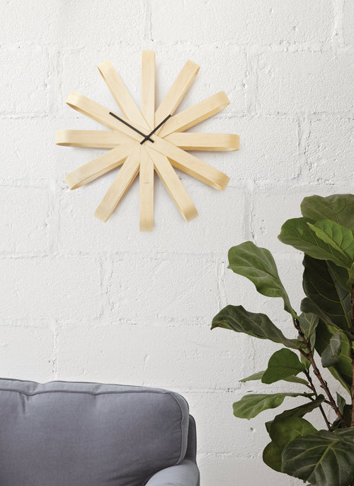 Umbra Ribbonwood-wandklok