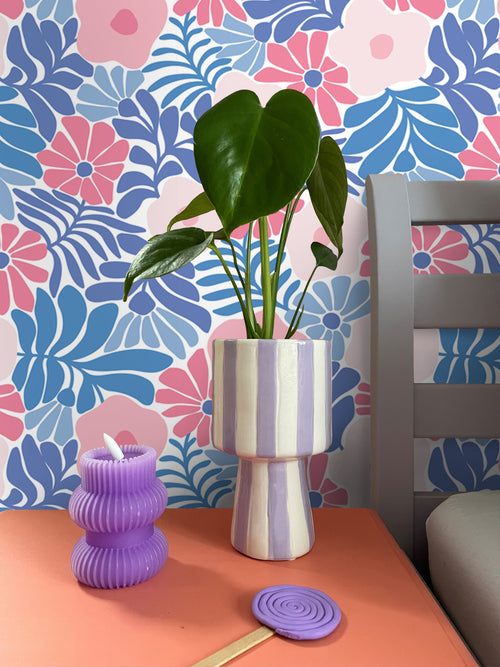 ESTAhome behang bloemen in Matisse stijl blauw en roze - 50 x 900 cm - 131006 - vtwonen shop