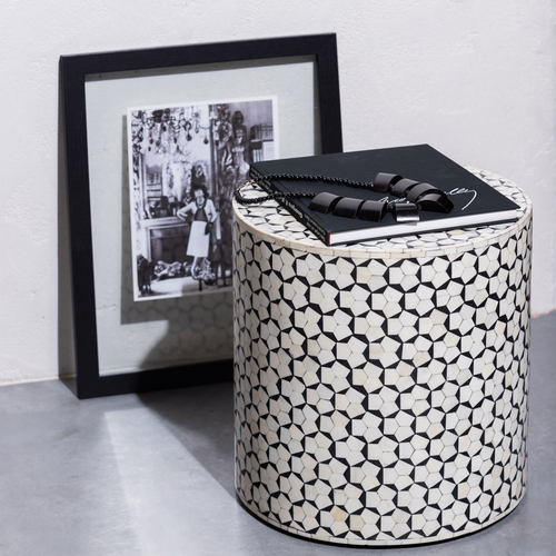 WOOOD sidetable Neva - Bone Inlay - Zwart/Wit - 40x37x37 - vtwonen shop