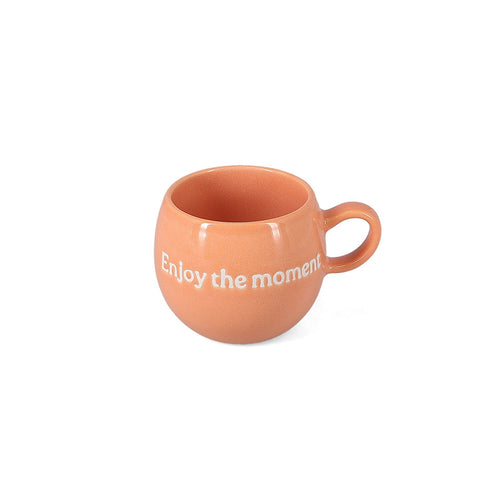 Salt & Pepper - Beker 42cl "Enjoy the moment" roze Muggies