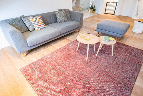 Vloerkleed MOMO Rugs Red 428/001/107 140x200 cm