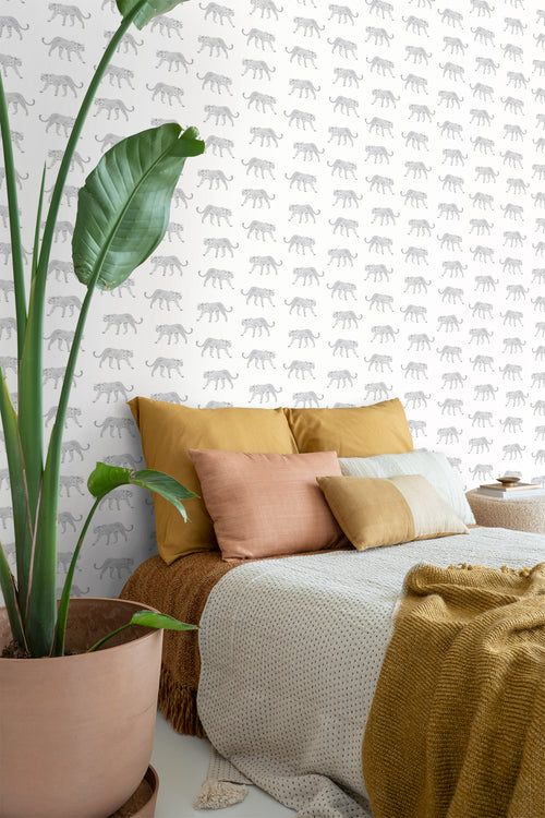 ESTAhome behang panters wit en lichtgrijs - 53 cm x 10.05 m - 139776 - vtwonen shop