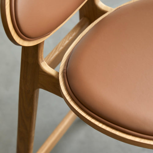 Tikamoon  Counterstoel in massief eikenhout en leer - Naturel - vtwonen shop