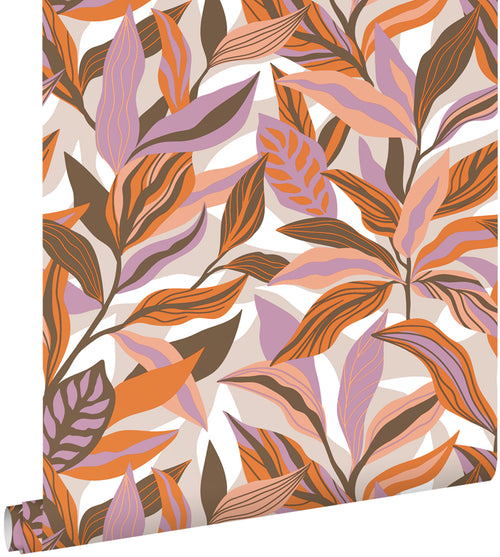 ESTAhome behang tropische bladeren oranje, paars en roze - 50 x 900 cm - 131042 - vtwonen shop