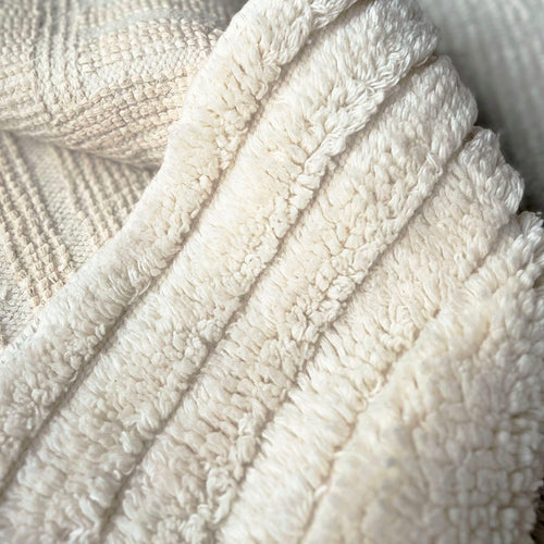 Malagoon vloerkleed Mokoh - gebroken wit - 177x178cm 80% wool 20% cotton (100% wool tufted)