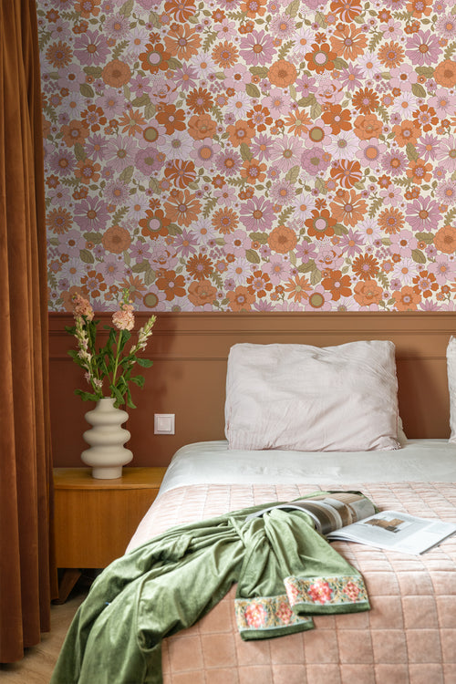 ESTAhome behang retro bloemen paars en oranje - 53 cm x 10.05 m - 130961 - vtwonen shop