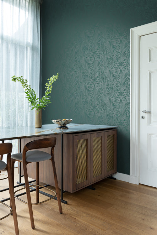 Origin Wallcoverings behang palmbladeren smaragd groen - 53 cm x 10.05 m - 347710 - vtwonen shop