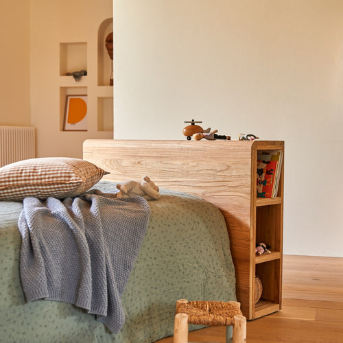 Tikamoon Hoofdbord met opbergruimte voor kinderkamer van massief teakhout 120 cm - Naturel - vtwonen shop