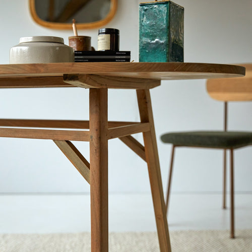 Tikamoon Ovaal bureau van gerecycled massief teckhout - Naturel