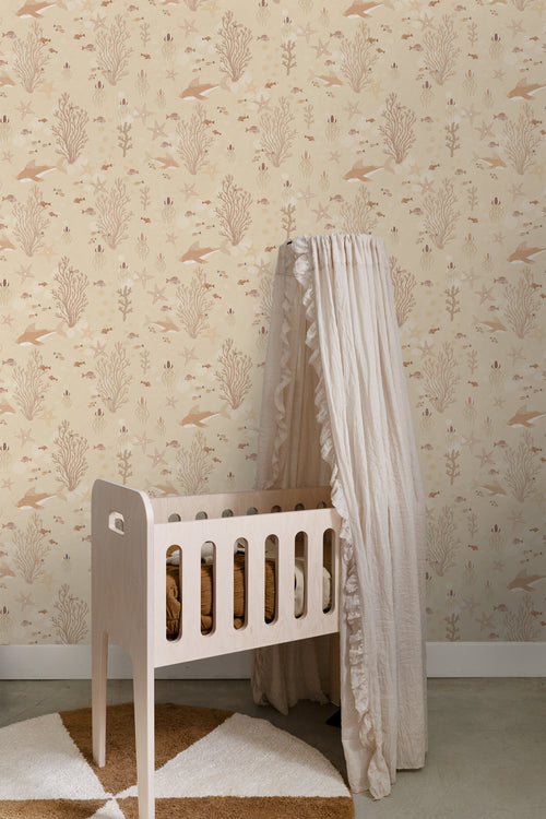 ESTAhome behang onderwaterwereld warm beige - 50 x 900 cm - 130930 - vtwonen shop