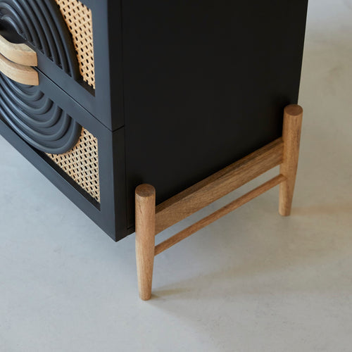 Tikamoon Ladekast van massief zwart mangohout en rotan - Zwart - vtwonen shop