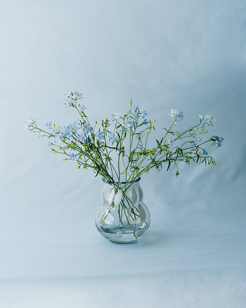 noo.ma Dam Vase handgeblazen glas - zwart met witte stippen