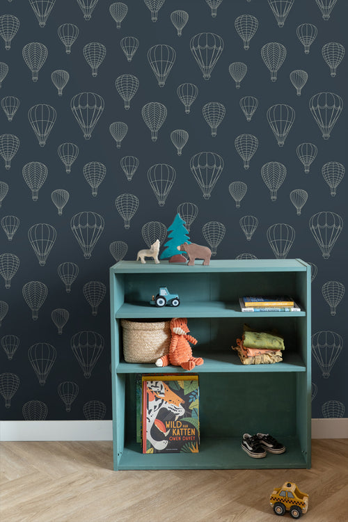 ESTAhome behang luchtballonnen donkerblauw - 50 x 900 cm - 139721 - vtwonen shop