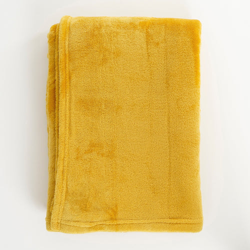 Mica Decorations Famke Fleece Plaid - L180 x B130 cm - Geel - vtwonen shop