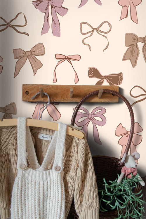 ESTAhome behang strikjes bruin, roze en paars - 50 x 900 cm - 131470