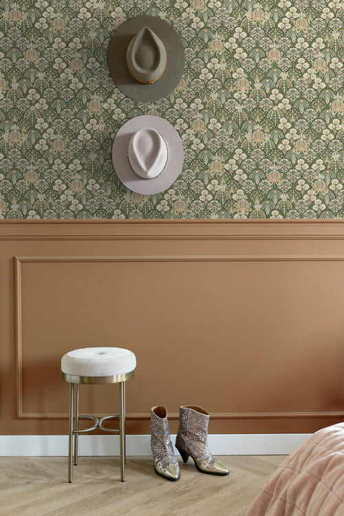 ESTAhome behang vintage bloemen in art nouveau stijl donkergroen - 50 x 900 cm - 130972 - vtwonen shop