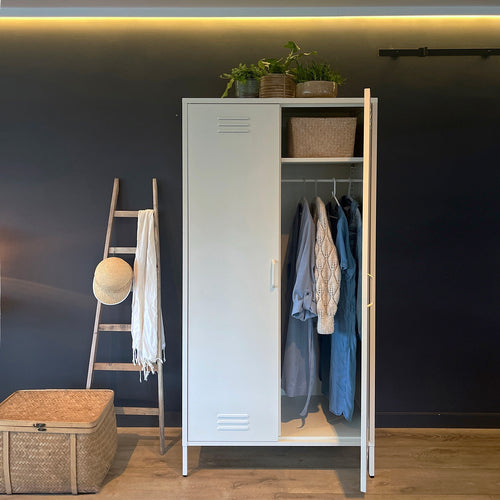 MaximaVida metalen kleding lockerkast Finn 90 x 50 x 185 cm ivoor - 4 schappen - vtwonen shop