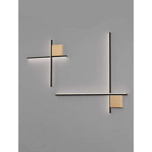 Nova Luce CROSS Geïntegreerde LED-wandlamp in zandzwart met geborsteld goudkleurige Triac-dimfunctie, 15W, 880lm, 3000K