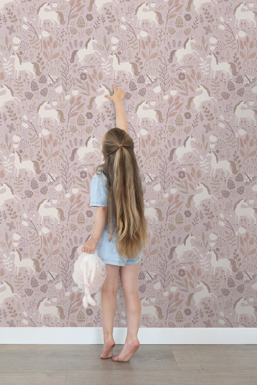 ESTAhome behang unicorns mauve paars - 53 cm x 10.05 m - 131232 - vtwonen shop