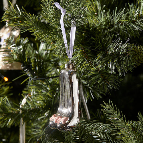 Rivièra Maison High Heels Christmas Ornament - Glas - Zilver - vtwonen shop