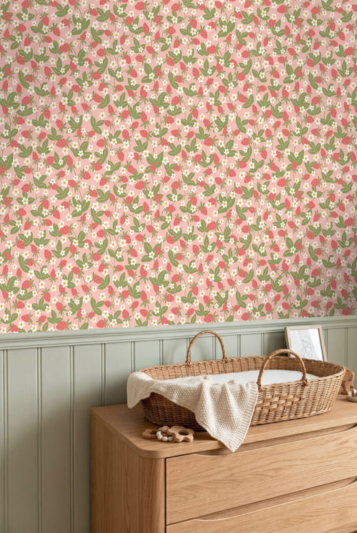 ESTAhome behang aardbeien groen en roze - 50 x 900 cm - 132172