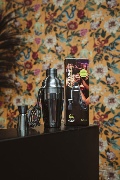Leopold Vienna - Cocktail set Acolon 3-delig zwart (cocktail shaker, strainer, pipet) cadeau giftset - vtwonen shop
