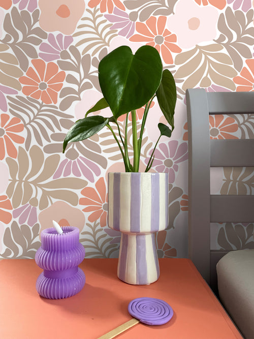 ESTAhome behang bloemen in Matisse stijl oranje, paars en licht roze - 50 x 900 cm - 131003 - vtwonen shop