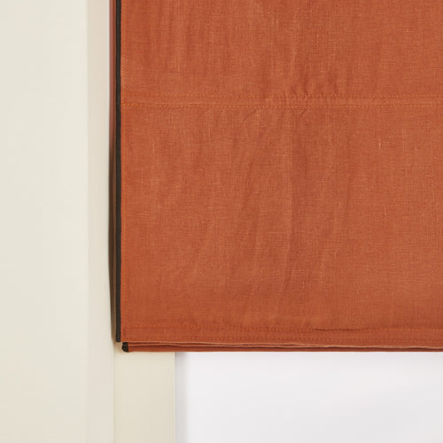 Madura Verduisteringsrolgordijn Carlina terracotta en zwarte hommel 45x220 cm