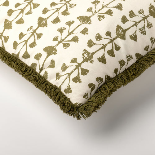 FRANCINE - sierkussen 45x45 cm - 100% katoen - bladmotief en franjes - Green Moss - groen, wit