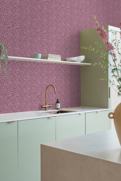 ESTAhome behang bloemetjes donker paars - 50 x 900 cm - 131673 - vtwonen shop