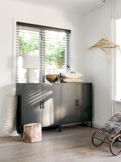 MaximaVida metalen lockerkast Finn 80 x 40 x 102 cm zwart - 2 schappen - vtwonen shop